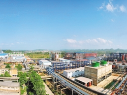 中國鋁業(yè)：挺起中國民族鋁工業(yè)的脊梁